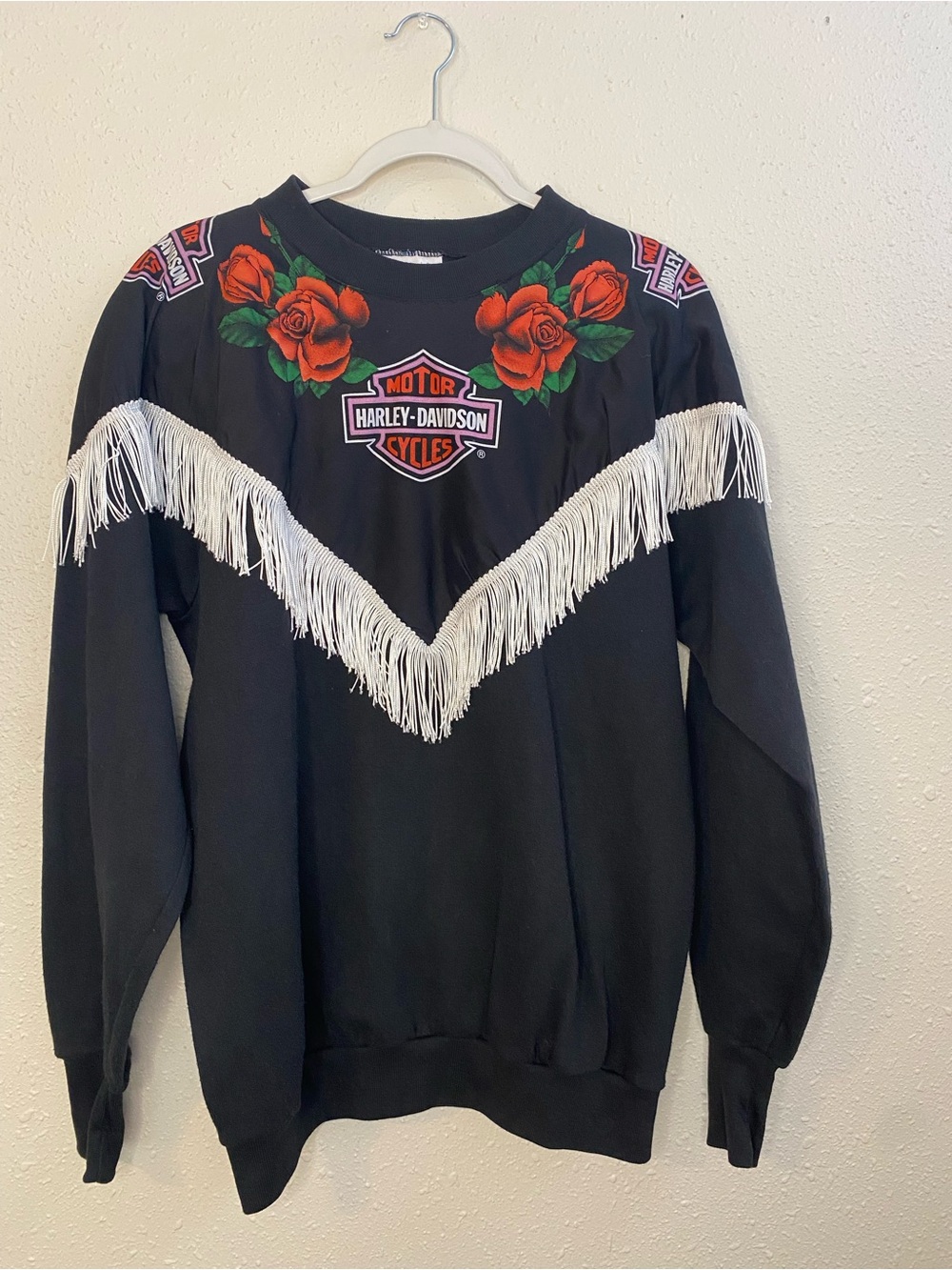 Vintage 1980s Harley Davidson Crewneck With Red Roses And Fringe Made in USA